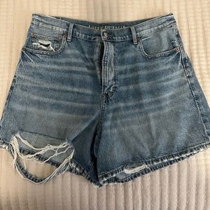 American Eagle highest rise ‘90s boyfriend short